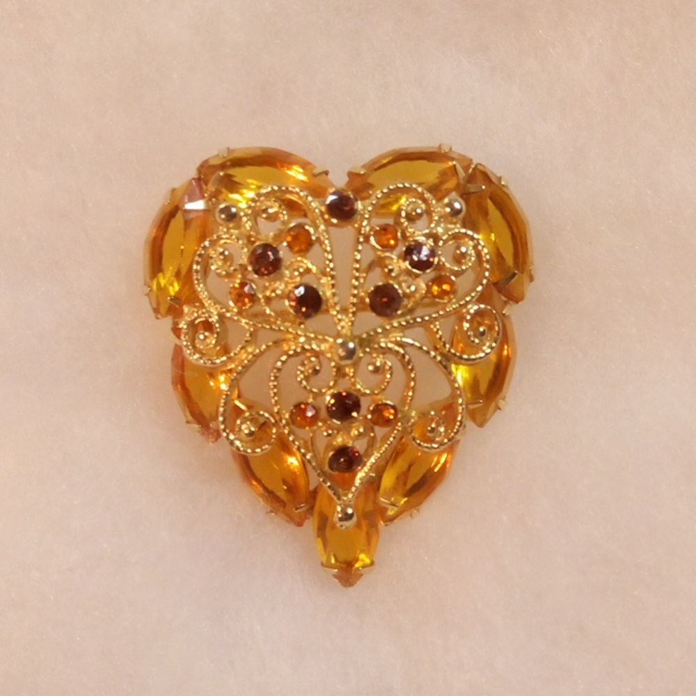 Gold rhinestone filigree heart brooch